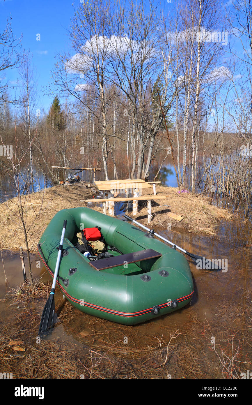 Green rubber boat hi-res stock photography and images - Alamy