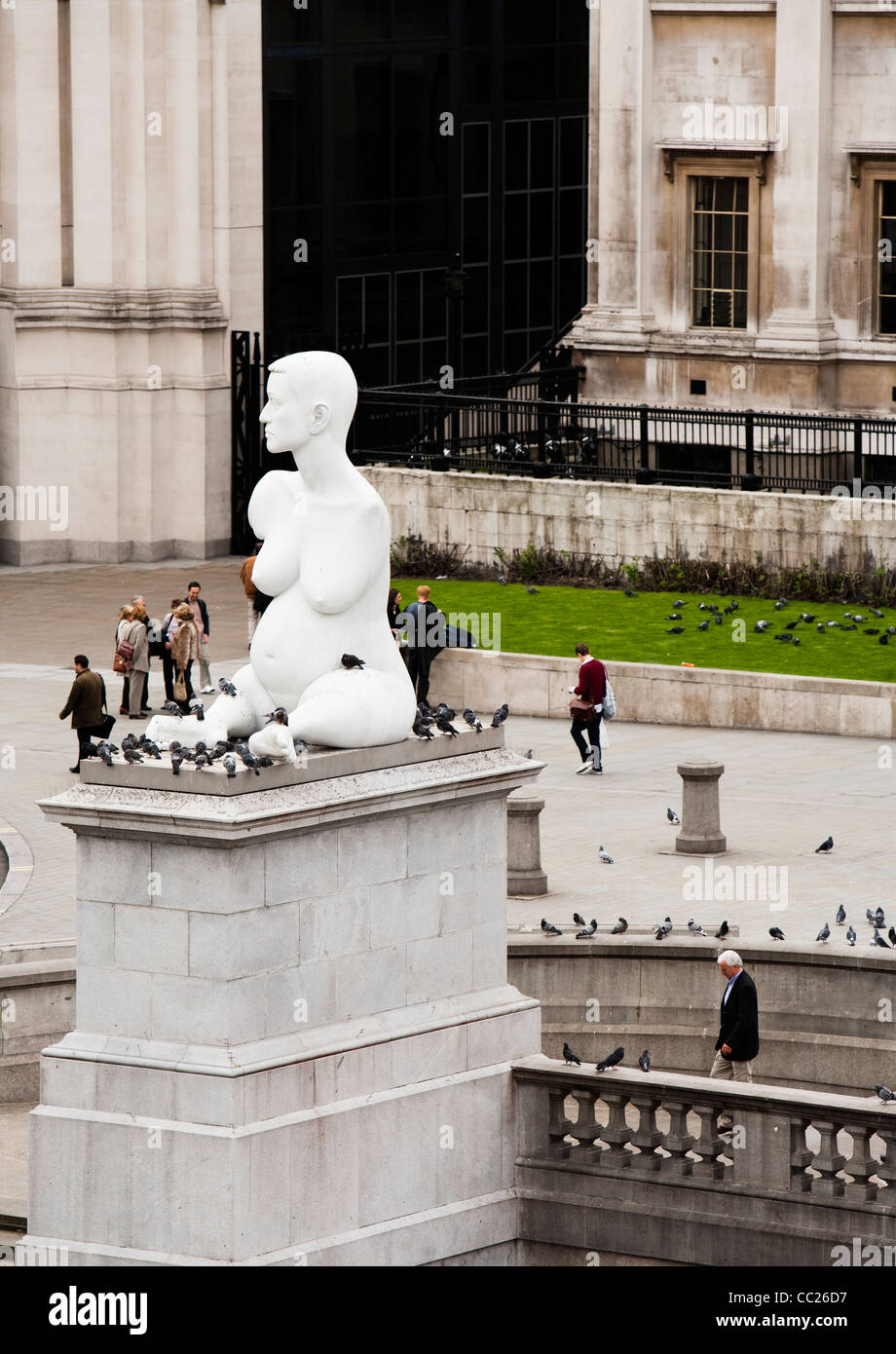 A view of the fourth plinth at Trafalgar Square with a sculpture of Alison Lapper pregnant by the contemporary artist Marc Quinn Stock Photo