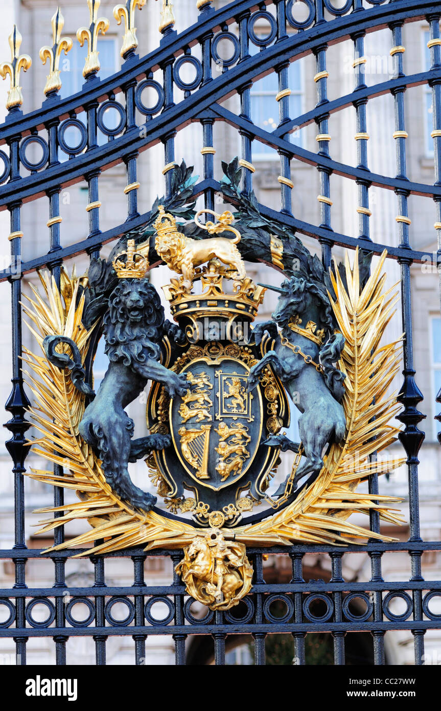 Coat of Arms on The Gates of Buckingham Palace, London, England, UK Stock Photo