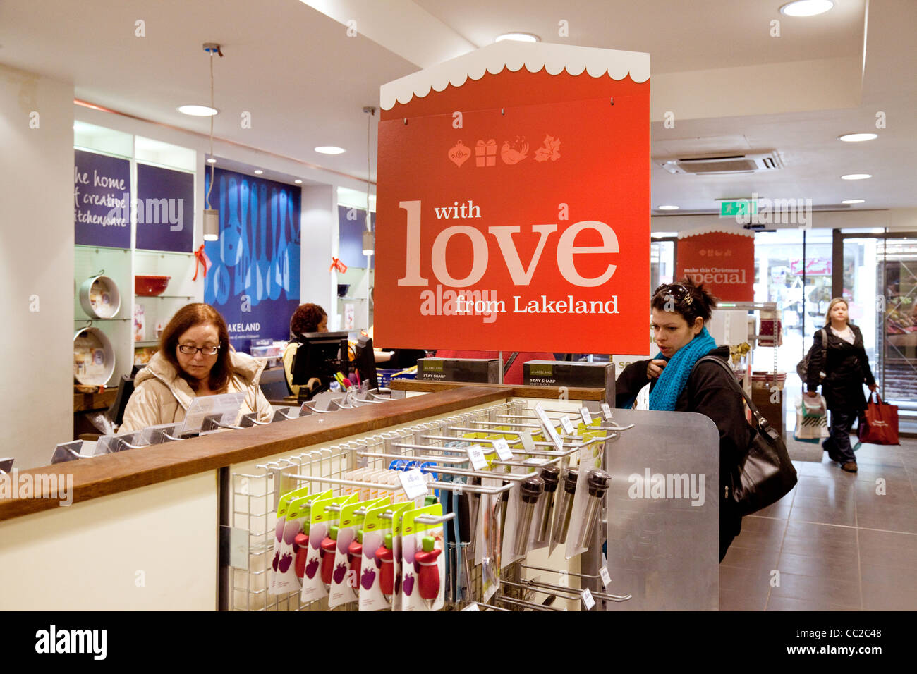 Shoppers in Lakeland Plastics store, Cambridge, UK Stock Photo Alamy
