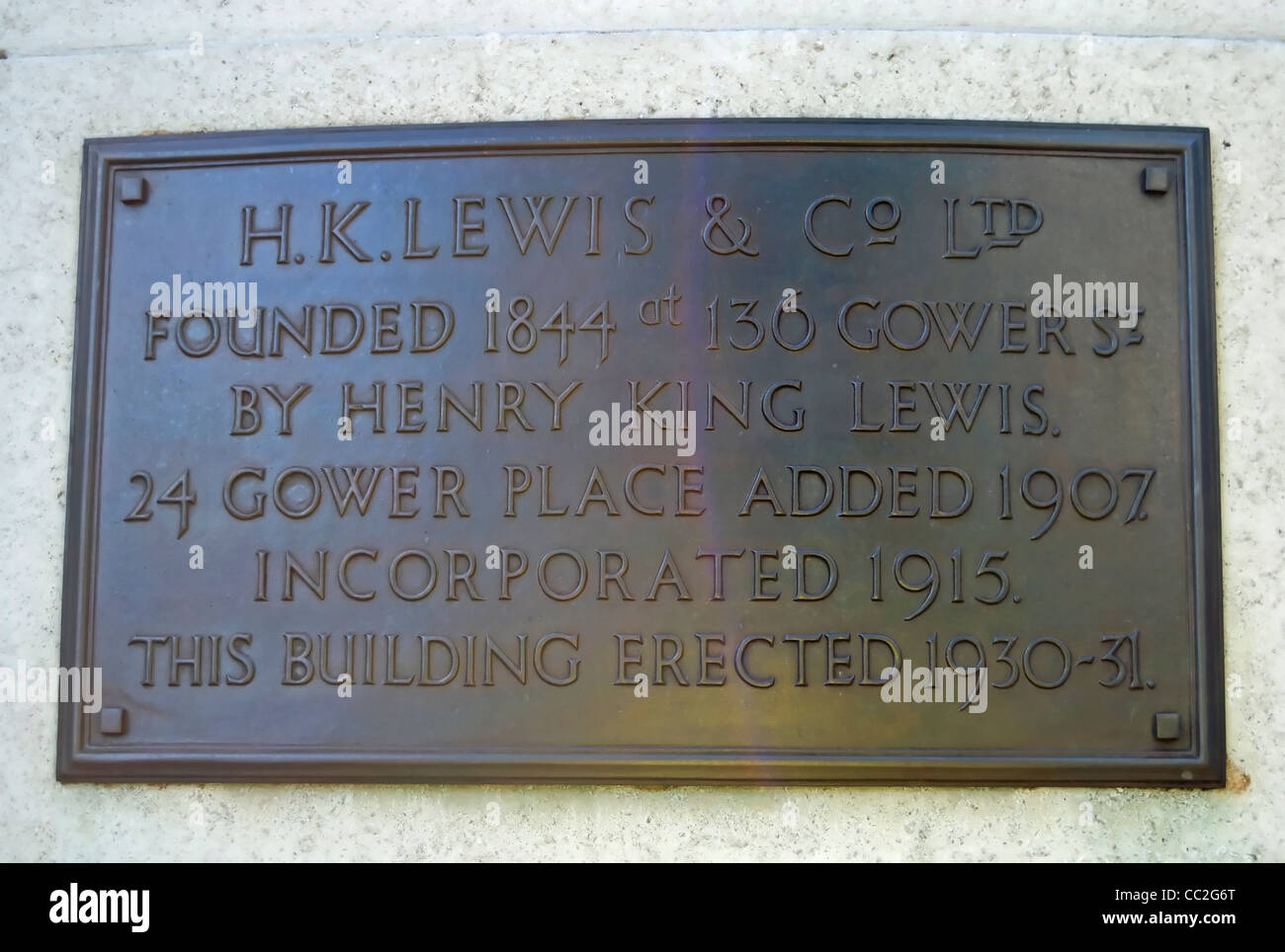plaque marking the former site of h.k.lewis, a noted medical bookshop on gower street, london, england Stock Photo