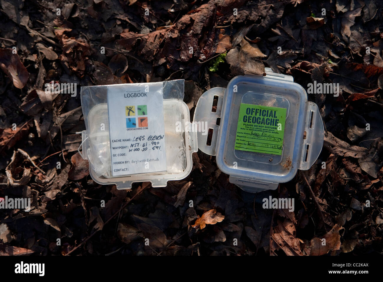 Geocache found geocaching hi-res stock photography and images - Alamy