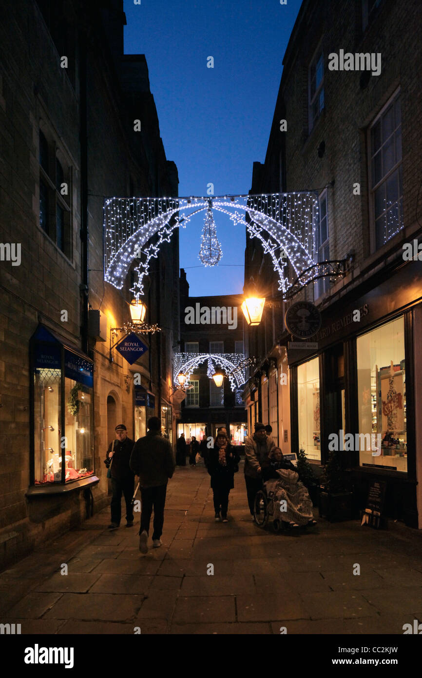 new-england-christmas-lights-pretty-christmas-storefronts-time-for