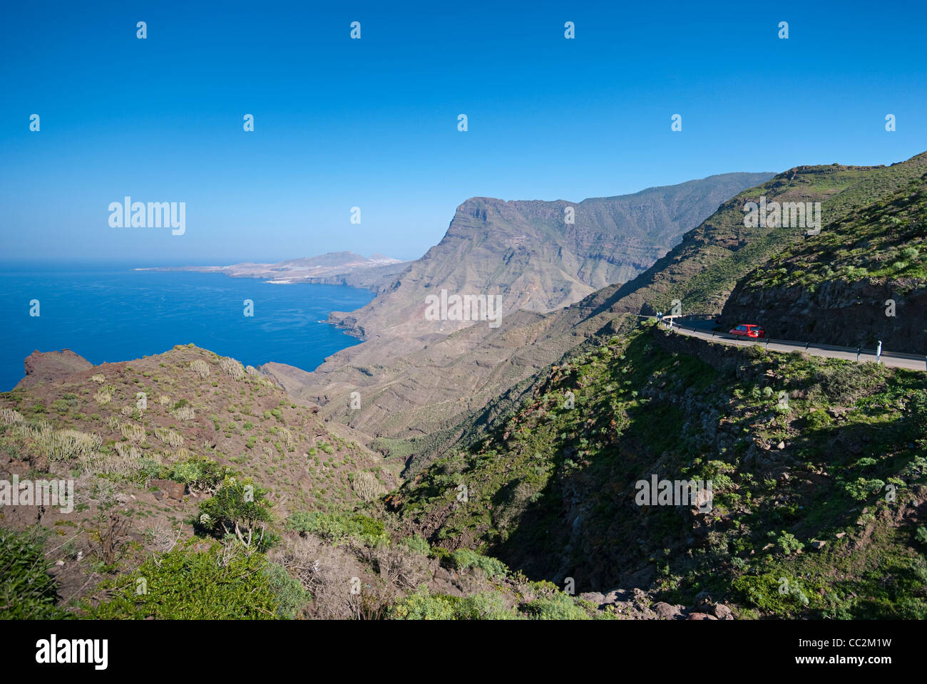 Sea sky cliff hi-res stock photography and images - Alamy
