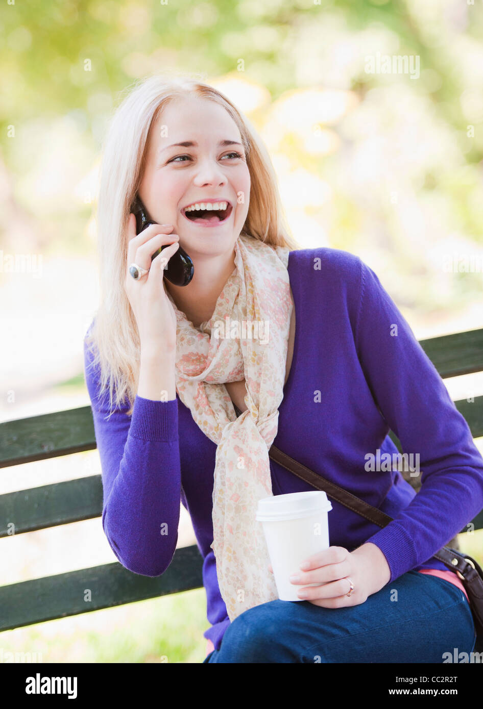 USA, New York, New York City, Manhattan, Central Park, Young woman