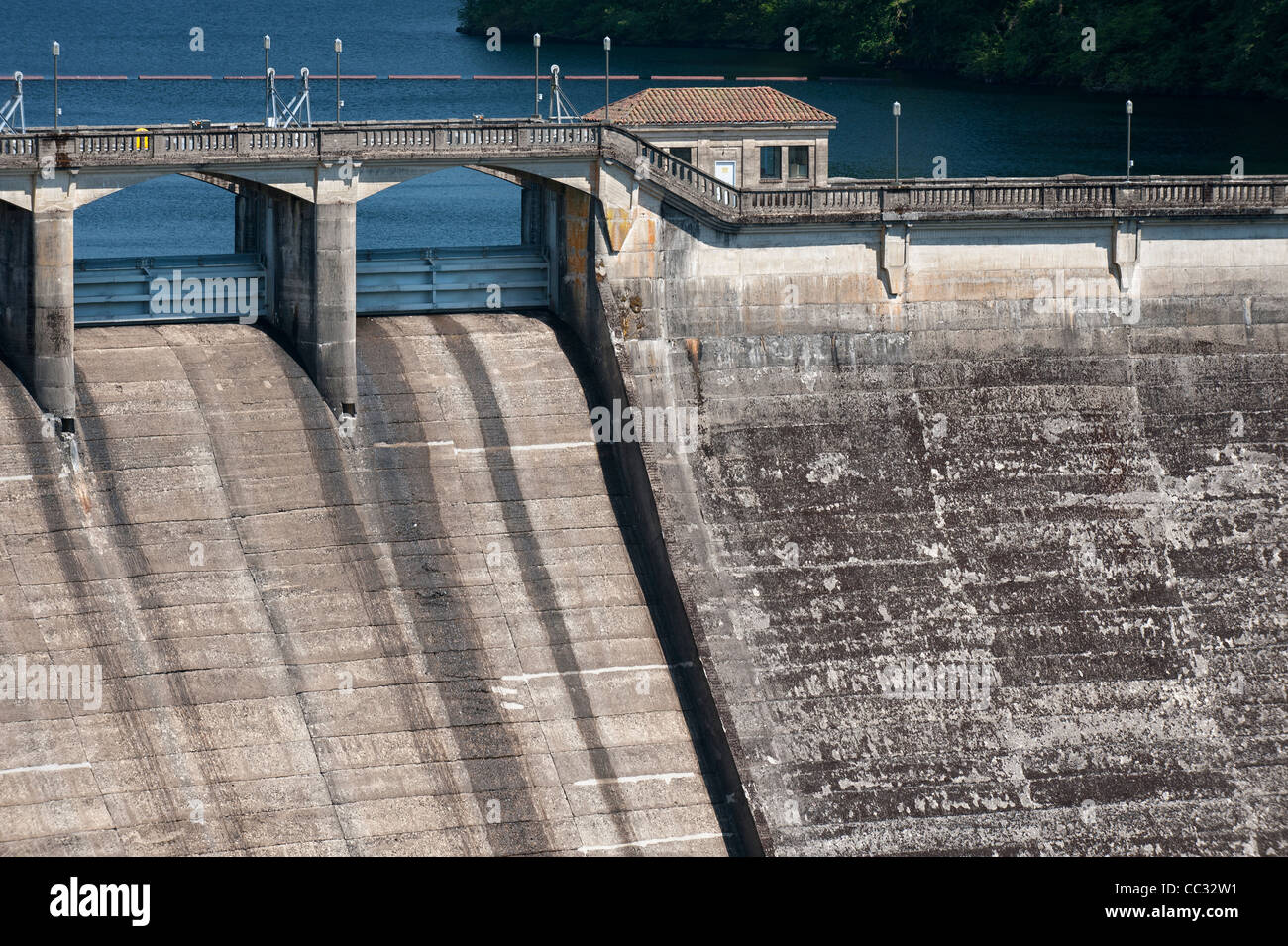 Spillway and spillway gates, Dam 1, Bull Run Watershed, Oregon Stock Photo