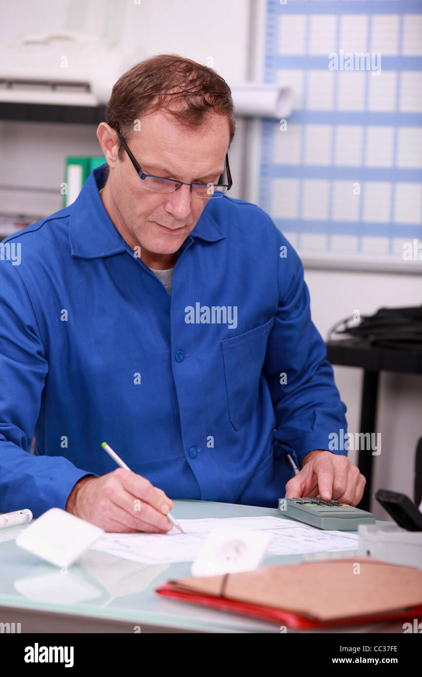 Verify folder hi-res stock photography and images - Alamy