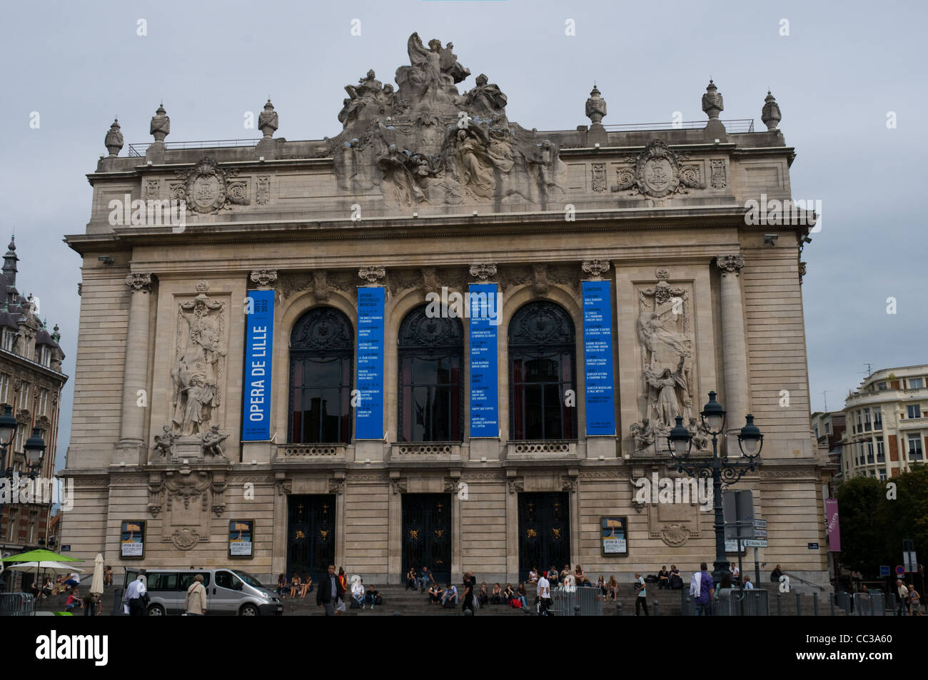L'opera de Lille, stands in Place du Theatre, Lille, France. It is home  to a number of performances through the year Stock Photo