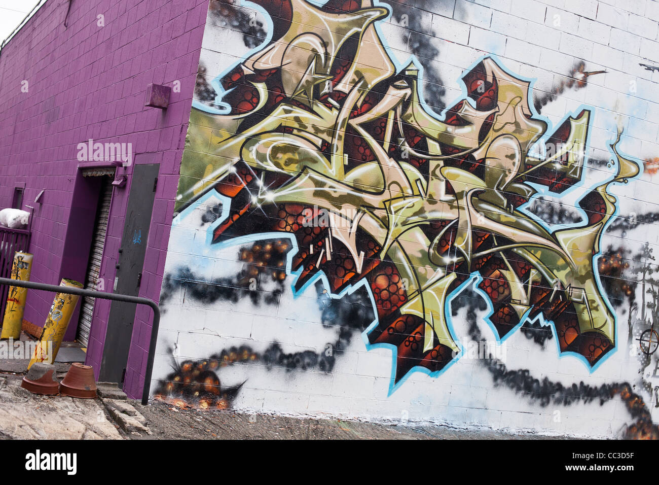 Wildstyle Graffiti On A White And Purple Wall In Little Five Points Atlanta Georgia Stock Photo Alamy