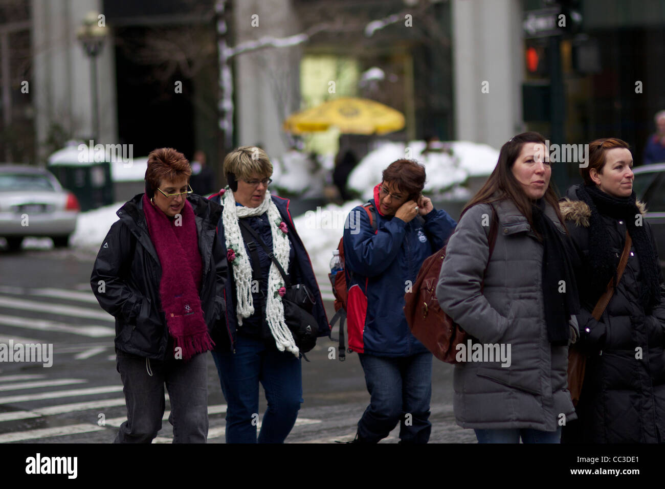 Group of people strolling hi-res stock photography and images - Alamy