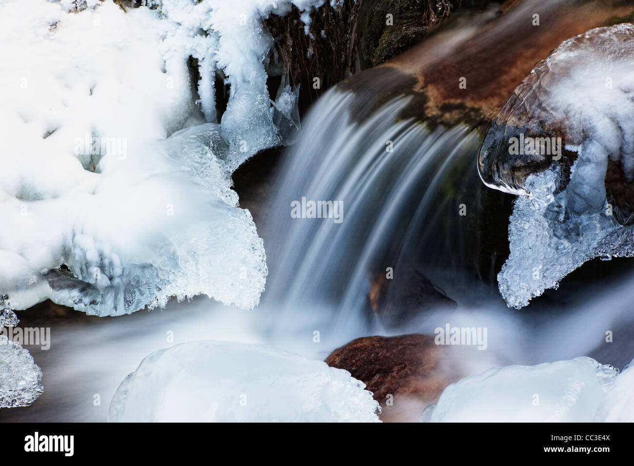 Flow flowing stream river creek hi-res stock photography and images - Alamy
