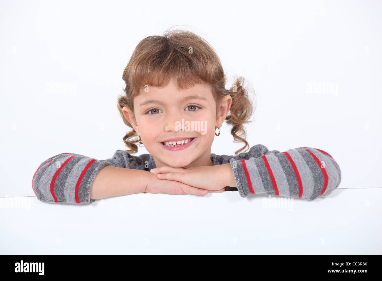 portrait of a little girl smiling Stock Photo - Alamy