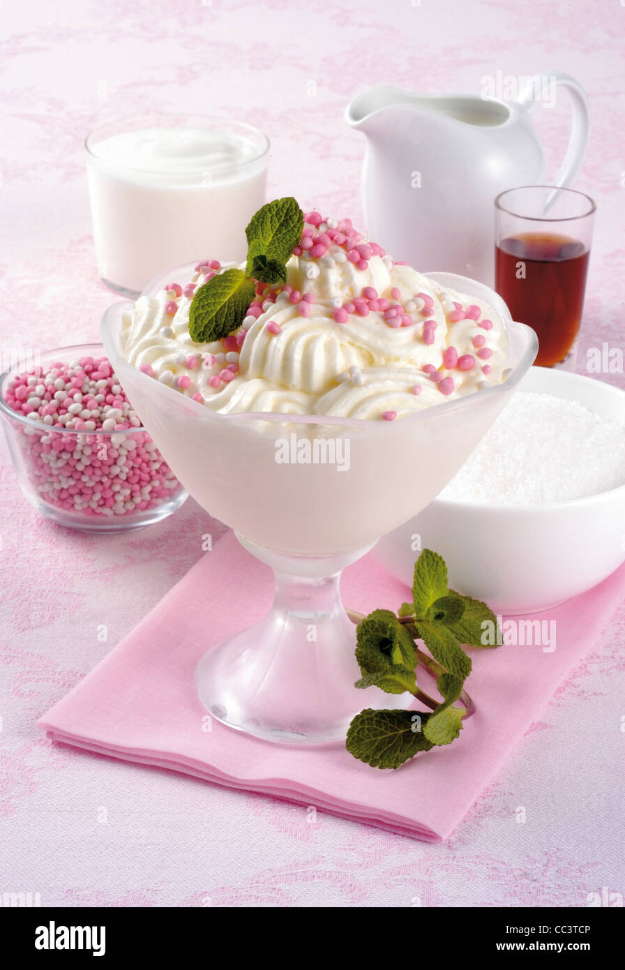 Cuisine Yoghurt Ice Cream Stock Photo Alamy