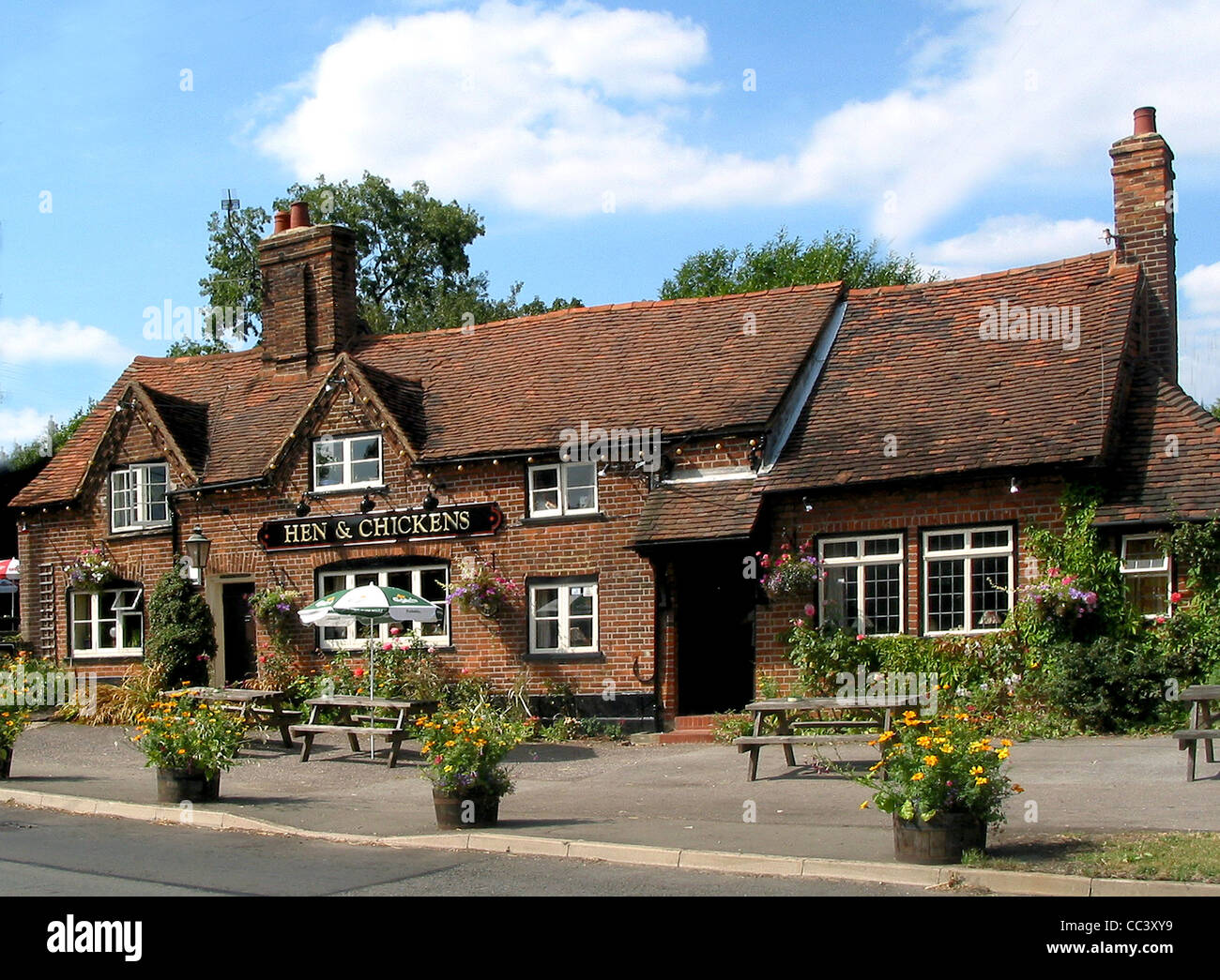 The Hen and Chicken Pub at Ley Hill, Chesham, Buck, UK Stock Photo