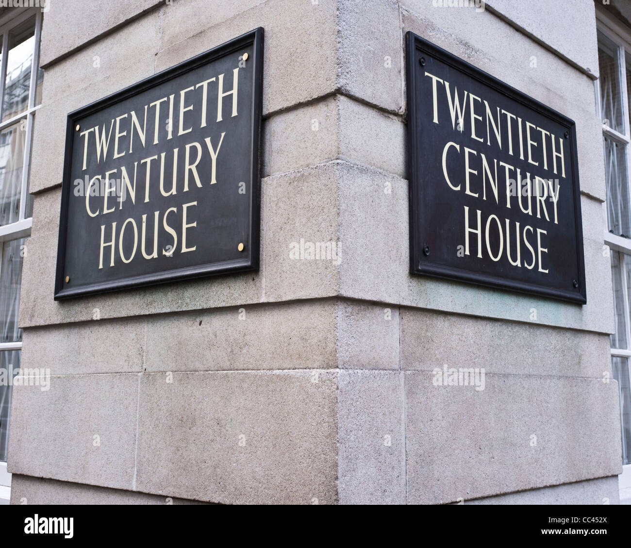 The name plaques on the corner of Twentieth Century House, the UK head  office of Twentieth Century Fox Stock Photo - Alamy