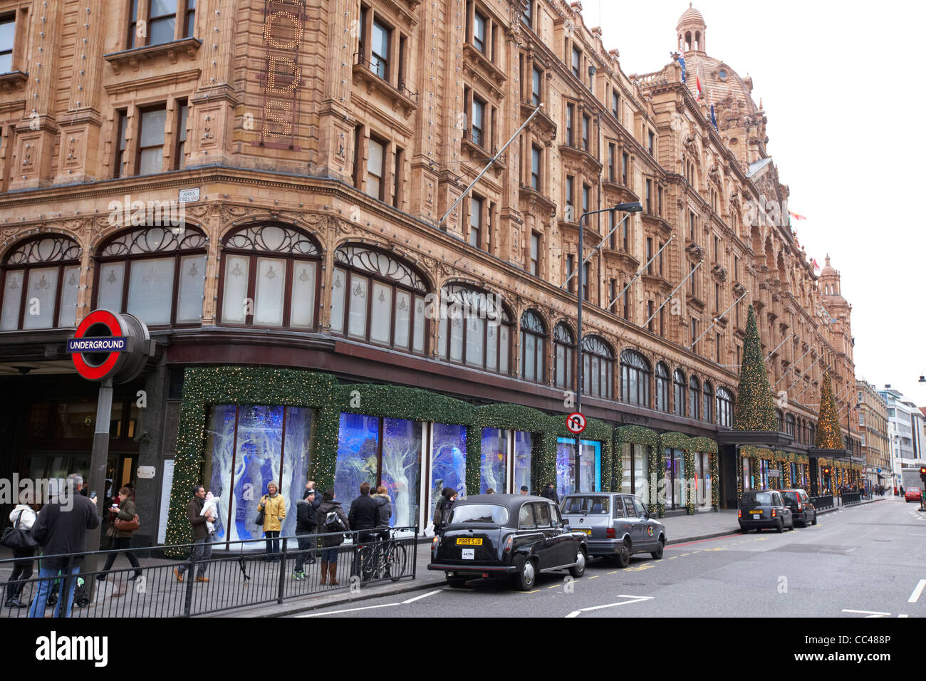 Harrods store brompton road knightsbridge London