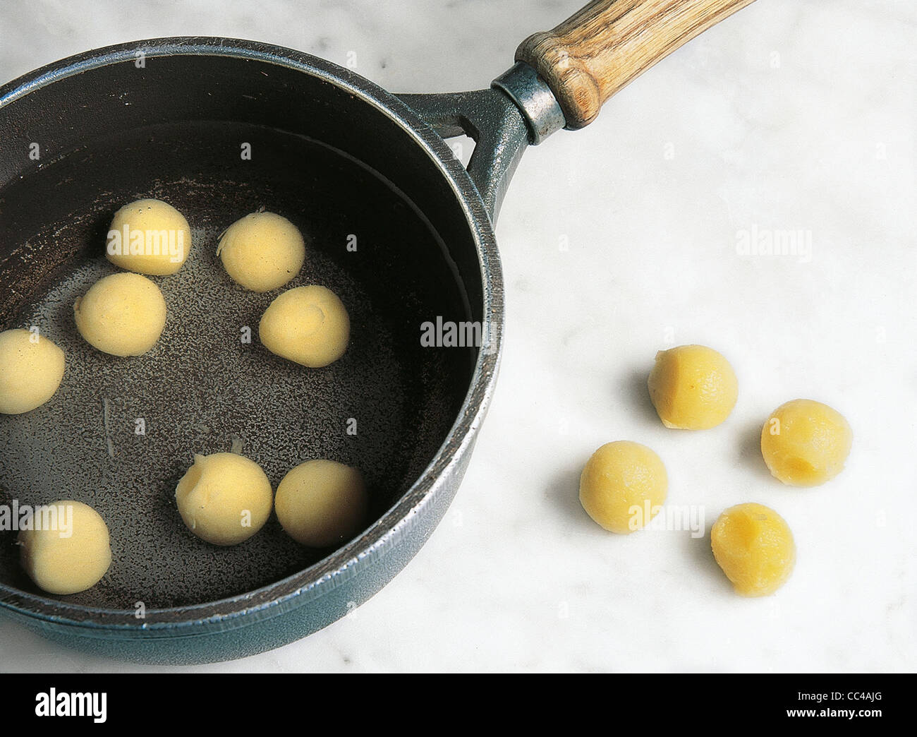 Potato preparation 6 hi-res stock photography and images - Alamy