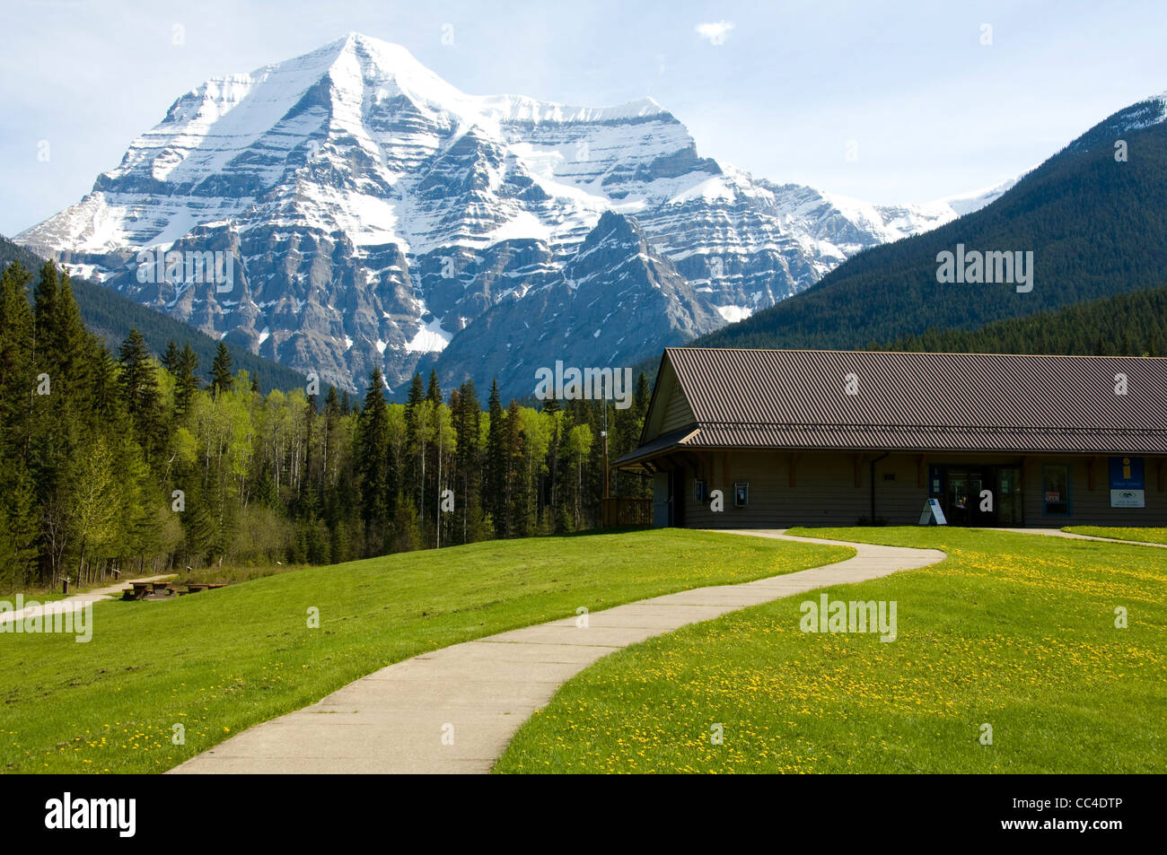 Mount Robson, British Columbia, Canada Stock Photo Alamy
