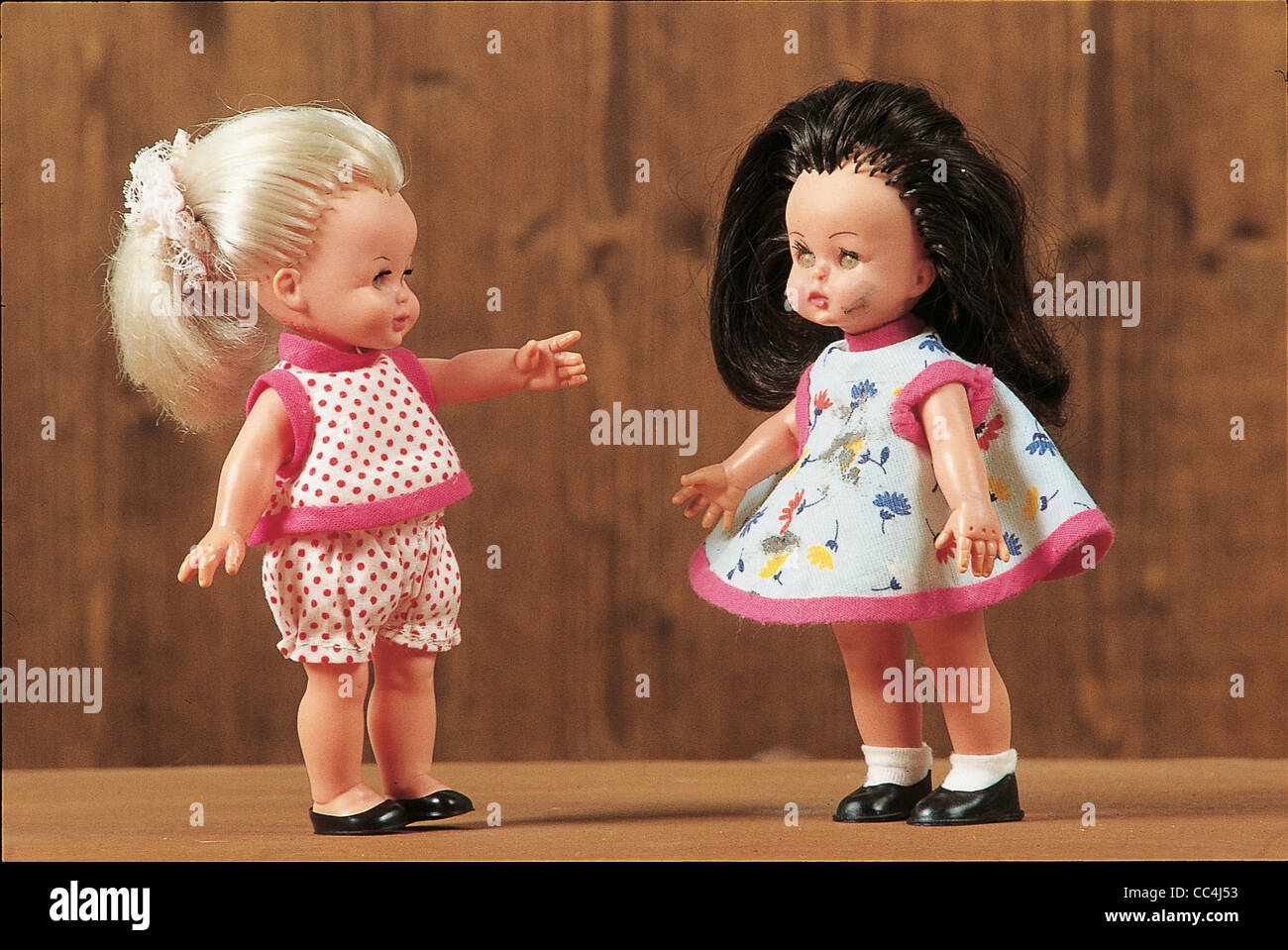 dolls and collectibles