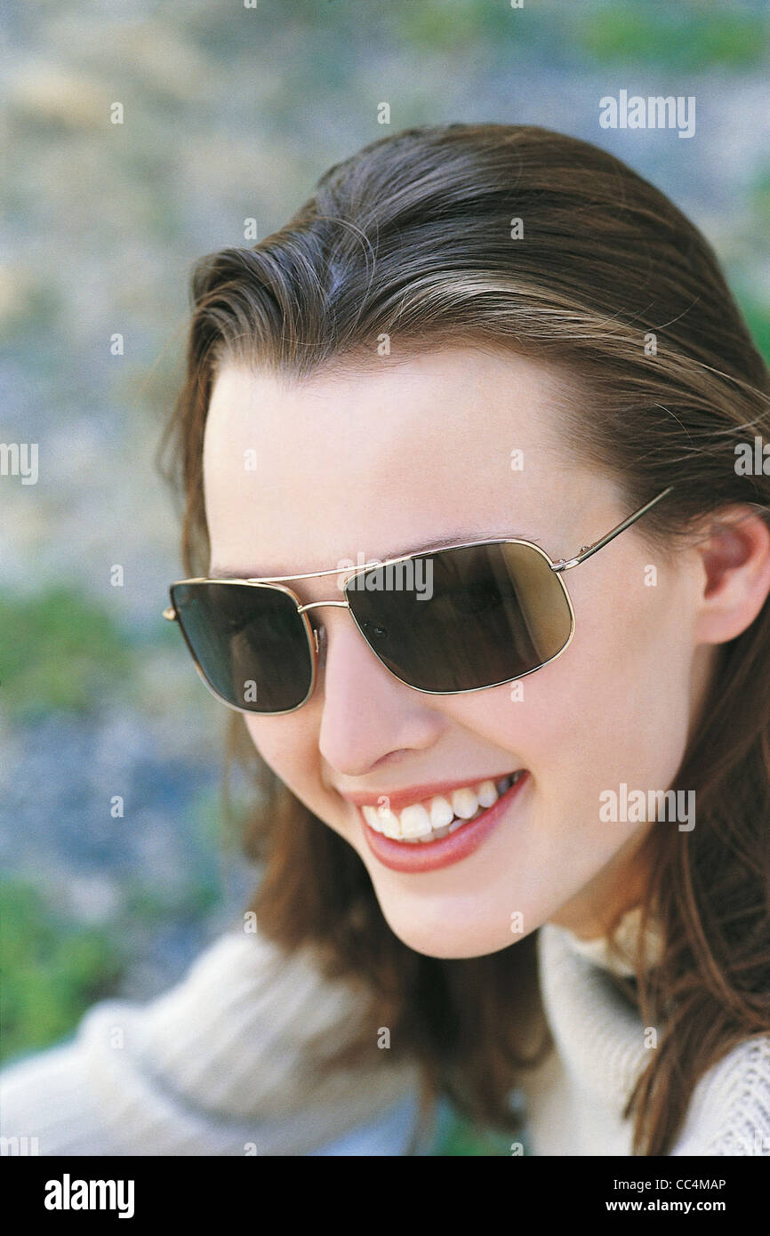 Fashion Accessories: Sunglasses Worn For Calvin Klein Stock Photo - Alamy