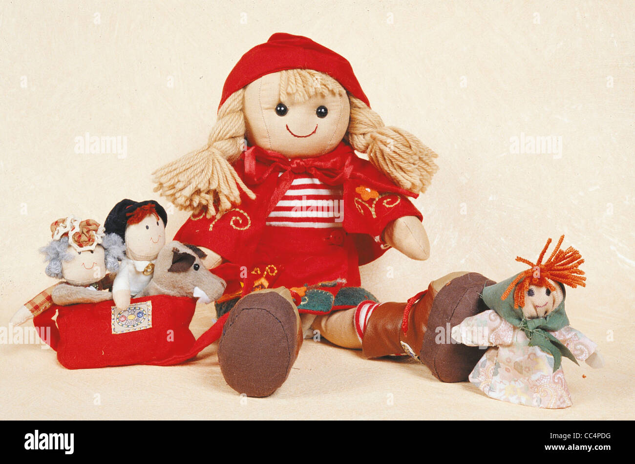 Mothers little red riding hood hi-res stock photography and images - Alamy