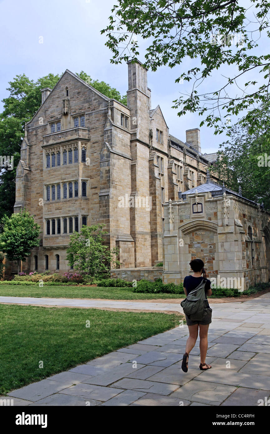 Yale campus hires stock photography and images Alamy