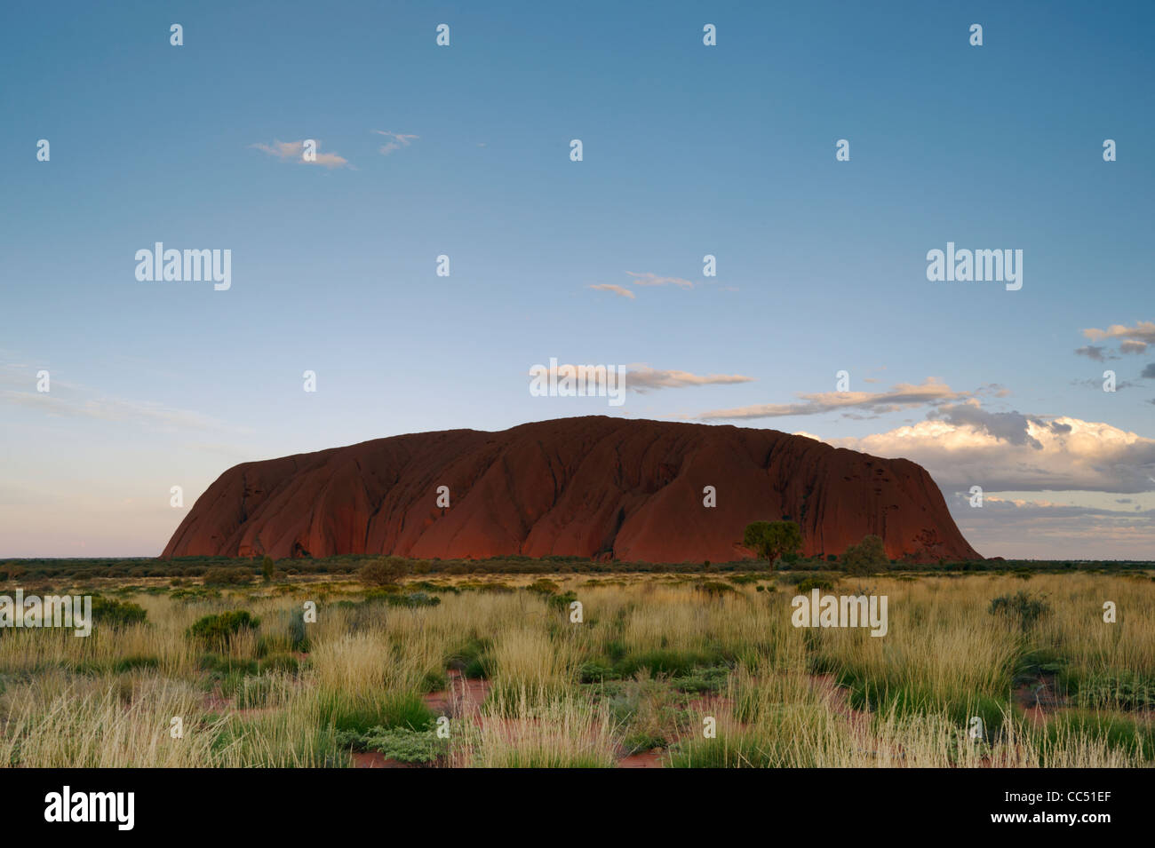 Twilight at Uluru, Dusk falls on Ayers Rock, Uluru-Kata Tjuta National Park, Northern Territory, Australia Stock Photo