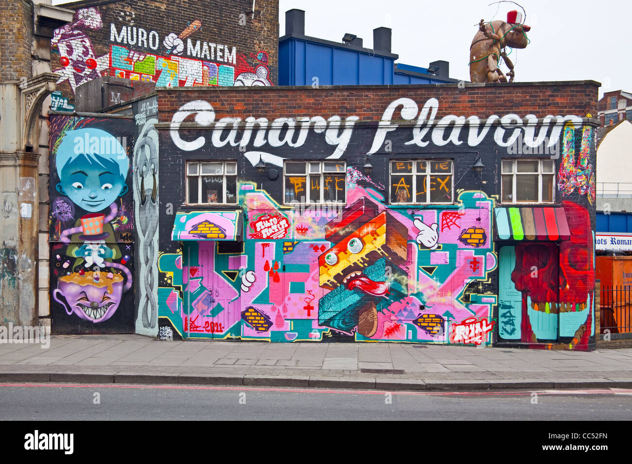 Shoreditch graffiti hi-res stock photography and images - Alamy