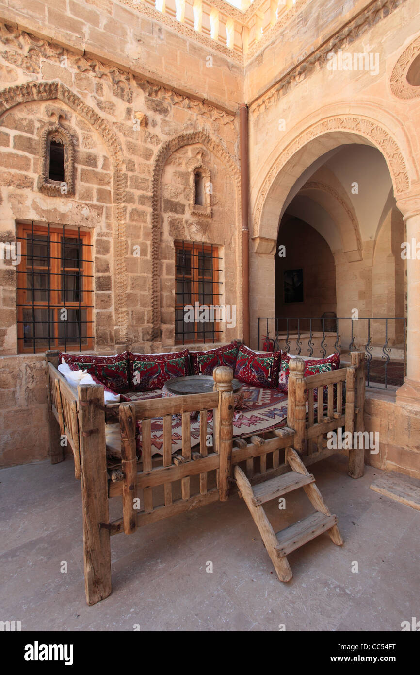 Turkey, Mardin, Antik Tatlidede hotel, patio, Stock Photo