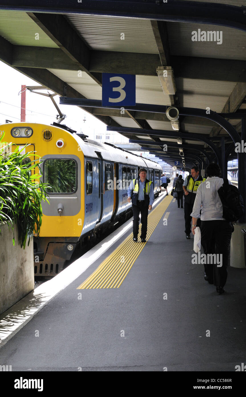 Platform 3, Wellington railway station, New