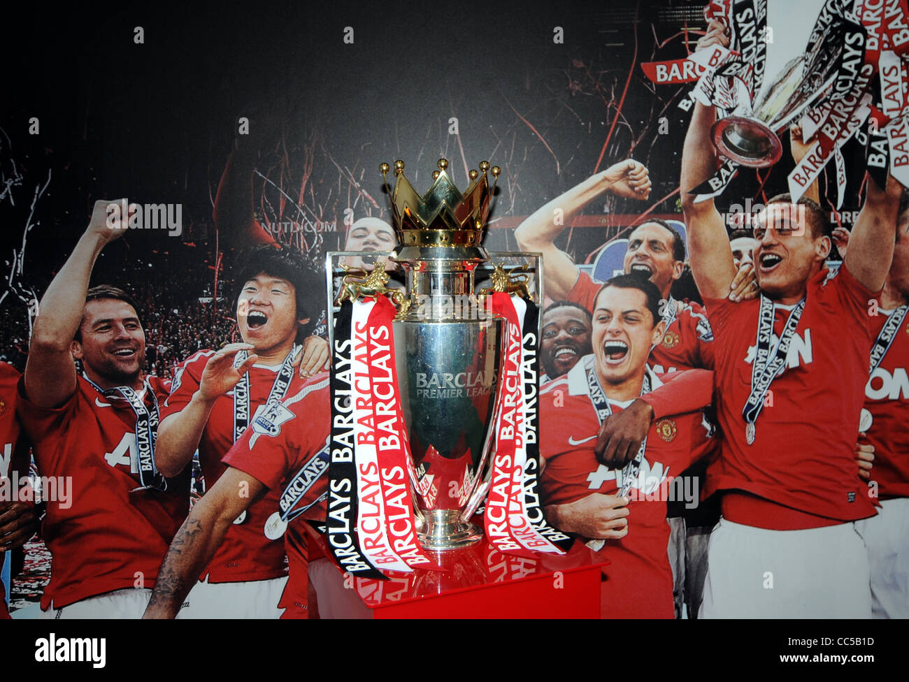 Football league cup trophy hi-res stock photography and images - Alamy