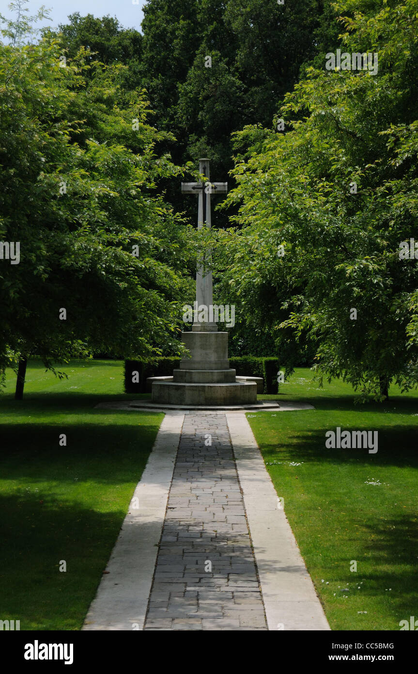 Cross of sacrifice in Berks Cemetery, Ploogsteert, Belgium. Stock Photo