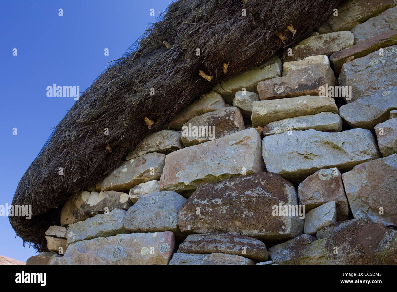 Heather thatch roof close up hires stock photography and images Alamy