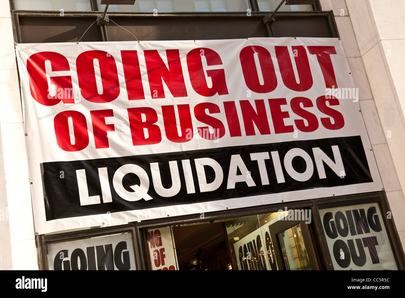 Going Out of Business Sign, NYC Stock Photo - Alamy