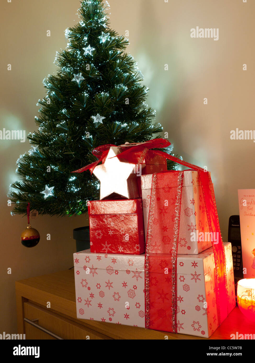 Christmas Tree and presents Stock Photo Alamy