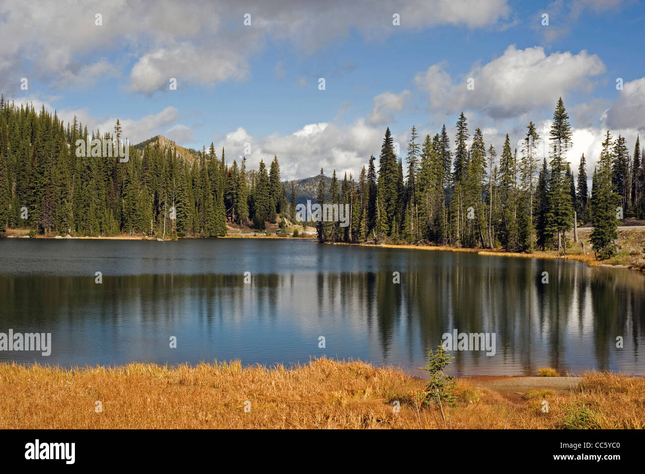 Summit Lake at Kootenay Pass in British Columbia Stock Photo Alamy