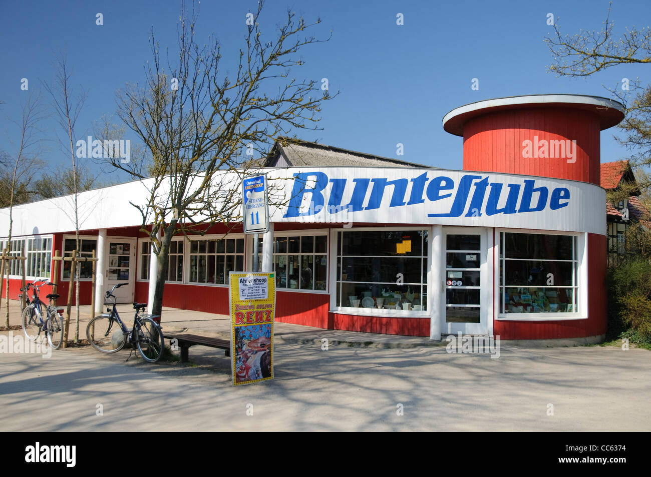 Bunte Stube designed by the Rostock Bauhaus architect Walter Butzek, Bauhaus, Bauhaus style, Ahrenshoop seaside resort, Germany Stock Photo