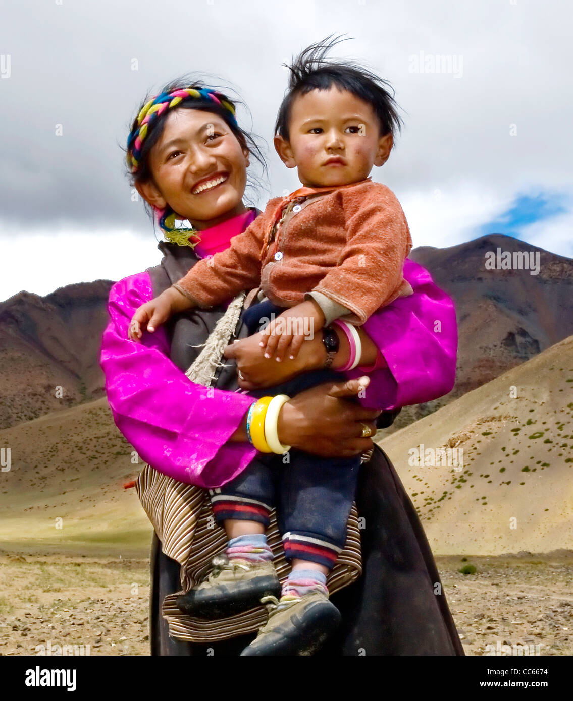 Tibetan woman with her baby, Ngari, Tibet, China Stock Photo - Alamy