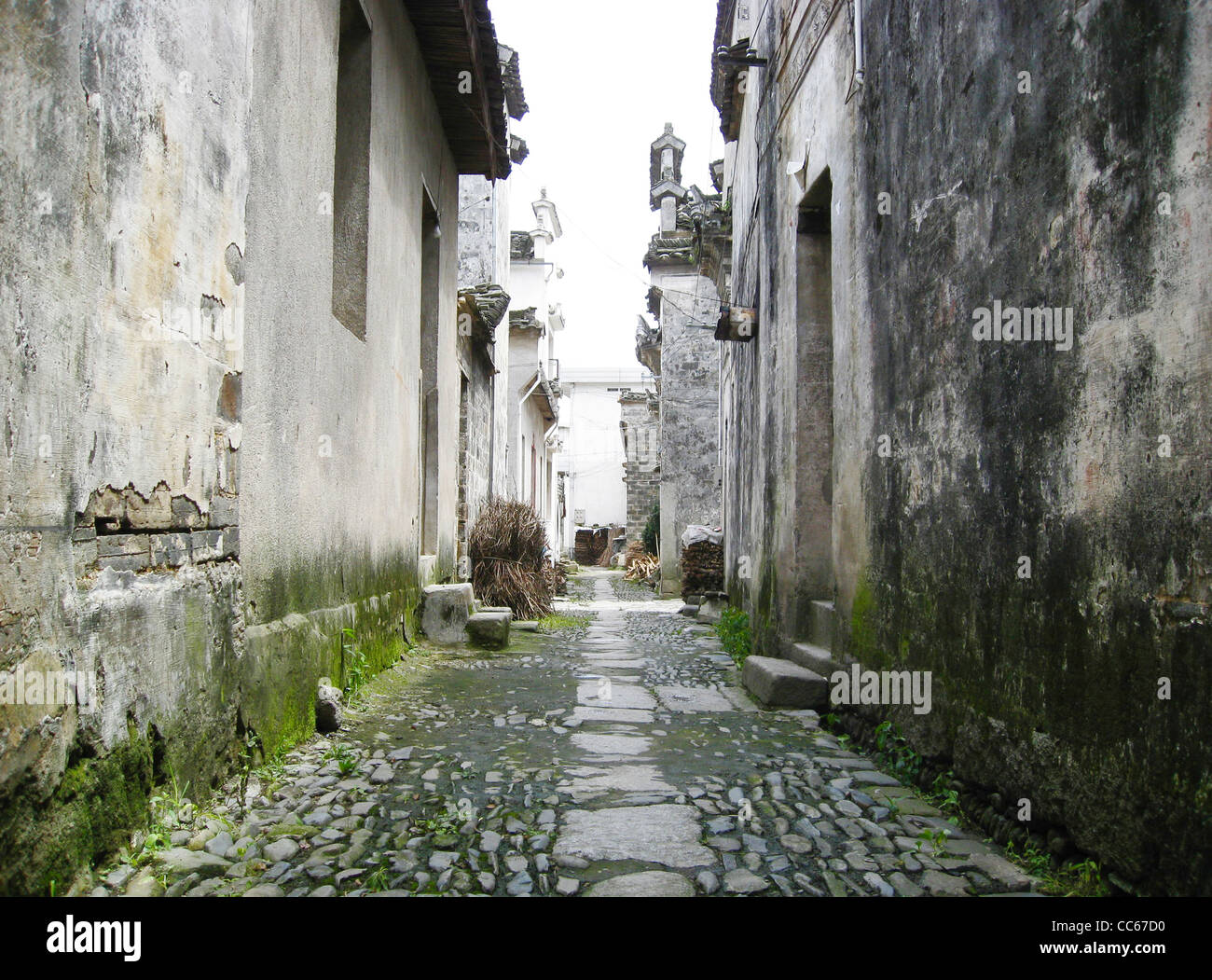 Narrow alley through ancient houses, Xidi, Huangshan, Anhui , China Stock Photo