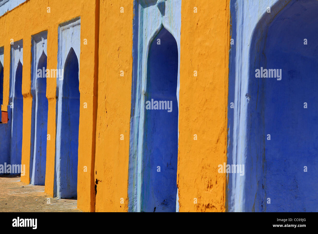 Orange  and  blue  archways. Bundi. Rajasthan. India Stock Photo