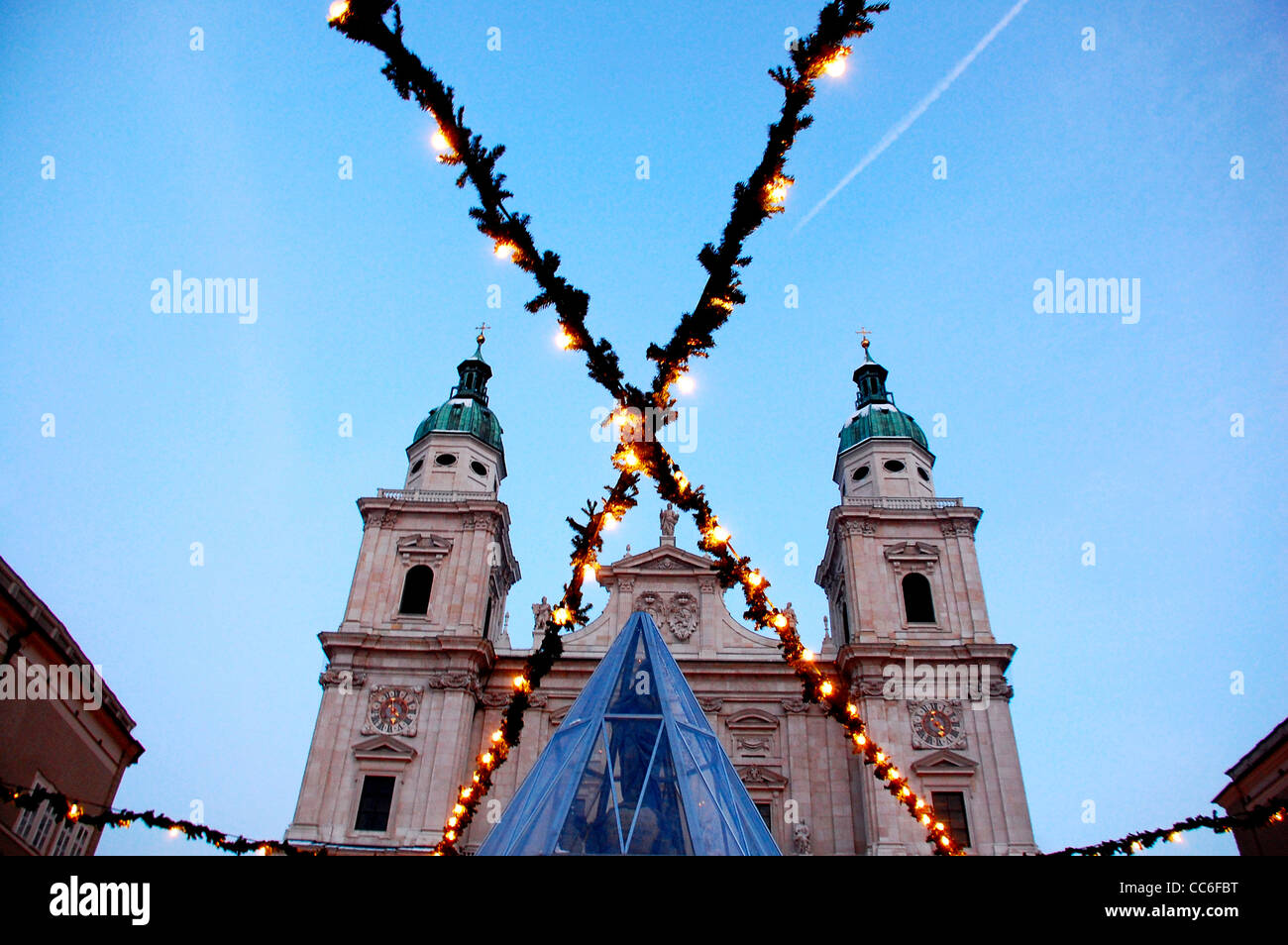 Salzburg Cathedral on Christmas Eve, Salzburg, Austria Stock Photo Alamy