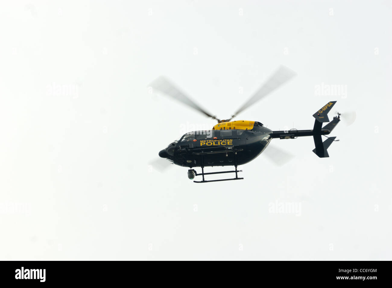 Black and yellow helicopter hires stock photography and images Alamy
