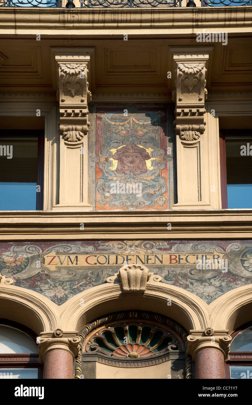 Österreich, Wien 1, Haus 'Zum goldenen Becher', Singerstraße 1 / Stock im Eisen-Platz 3, 1881-83 vom Architekten Alexander Wiele Stock Photo