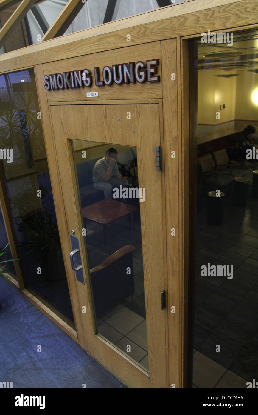 Airport cigarette smoking lounge Cincinnati smoker area smoke Stock