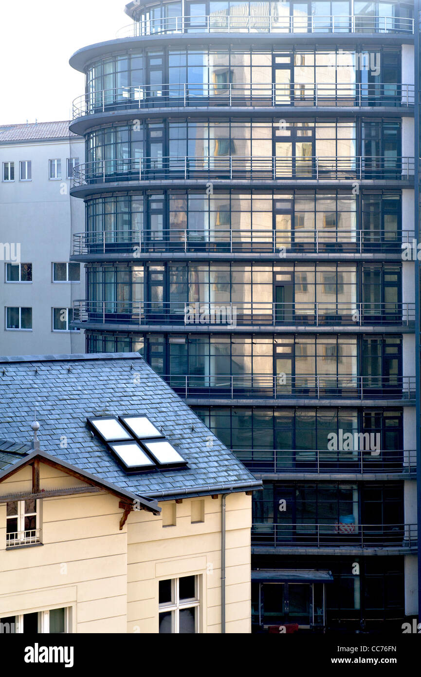 Alt - neu Architektur in Berlin; old - new architecture in Berlin Stock Photo