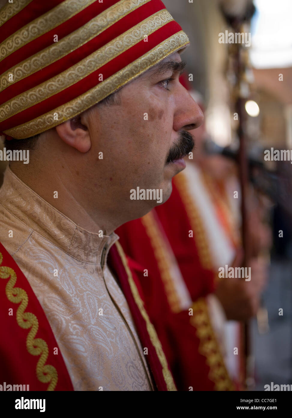 Man in traditional turkish dress at Topkapi Palace TURKEY Stock Photo