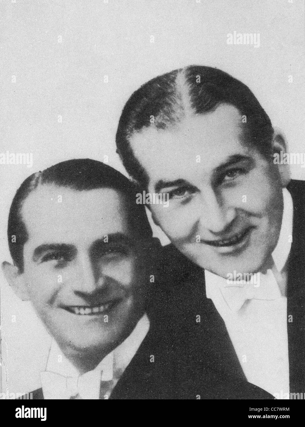 BOB AND ALF PEARSON  UK singers about 1935 with Alf at left and pianist brother Bob Stock Photo