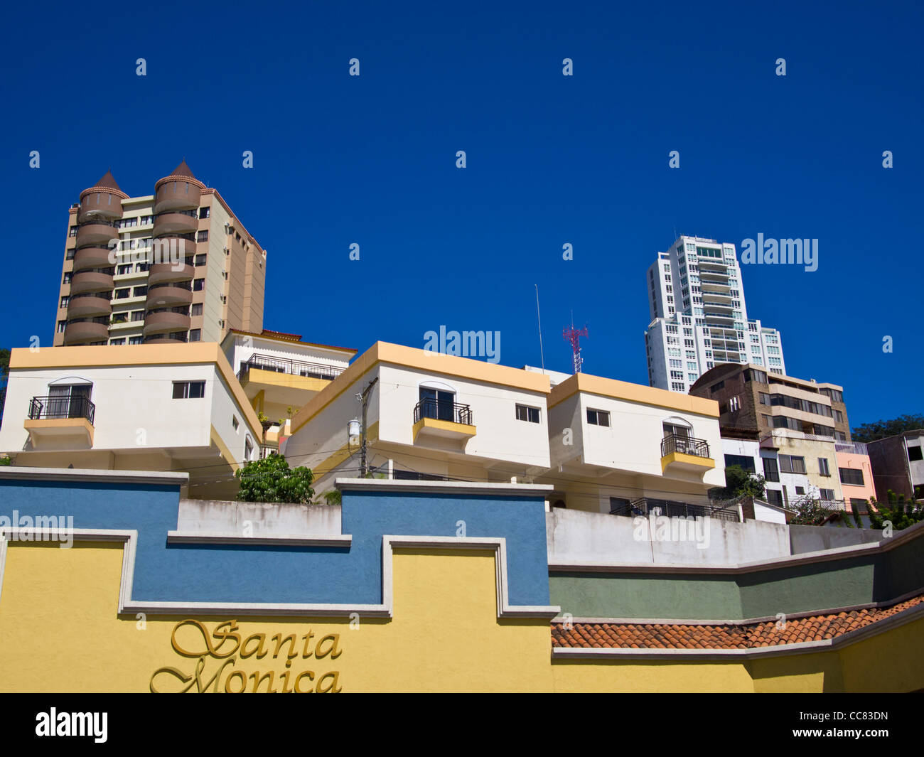 Housing tegucigalpa hires stock photography and images Alamy