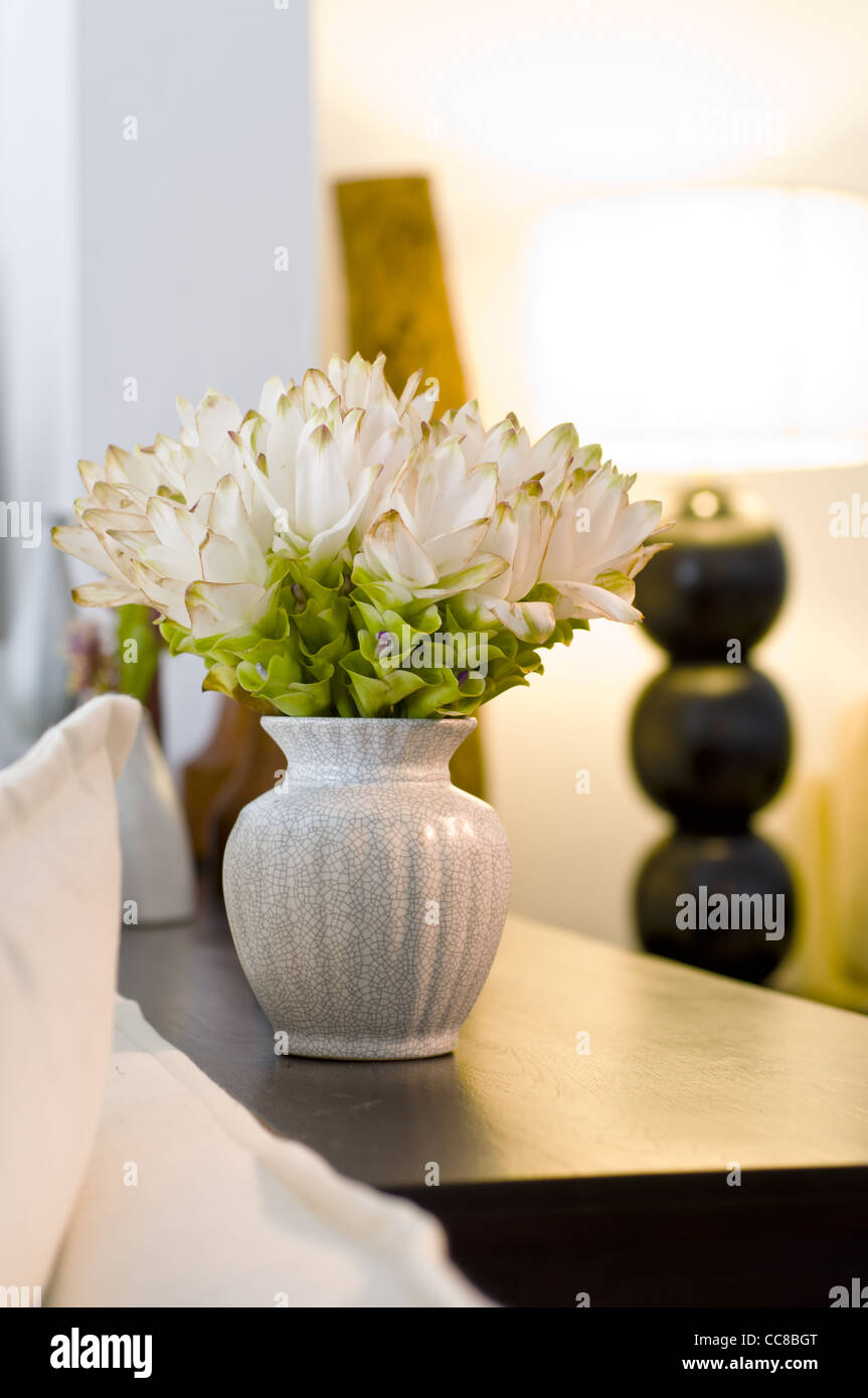 Flower vase in beautiful interior design decoration Stock Photo - Alamy