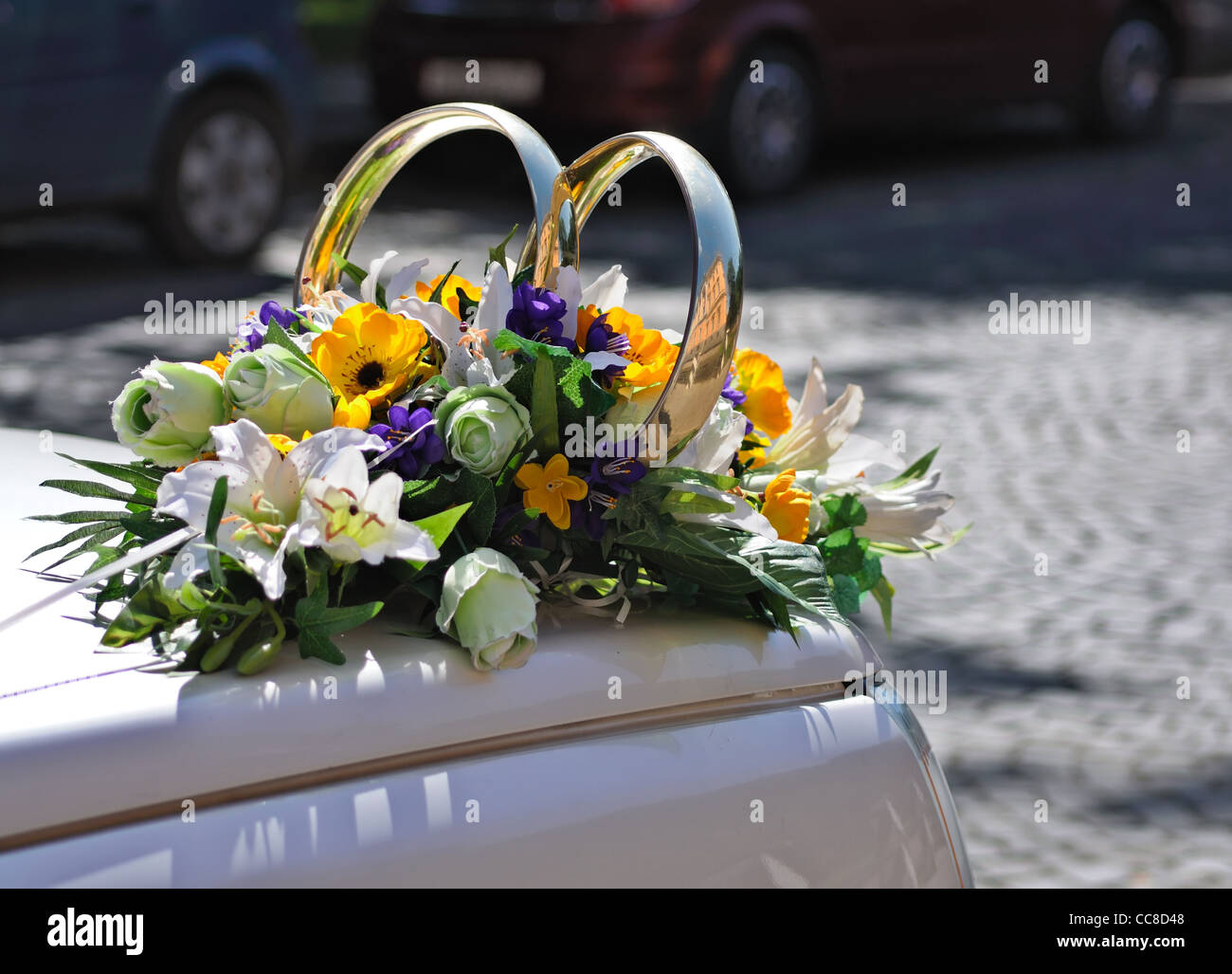 Beautiful floral decoration is on a wedding car Stock Photo